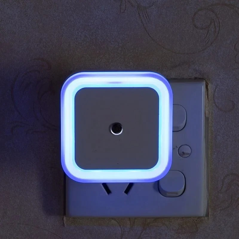 Luz Nocturna LED con Sensor de Luz